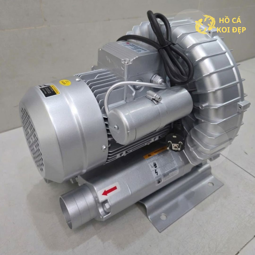 Máy được thiết kế cánh quạt dạng con sò