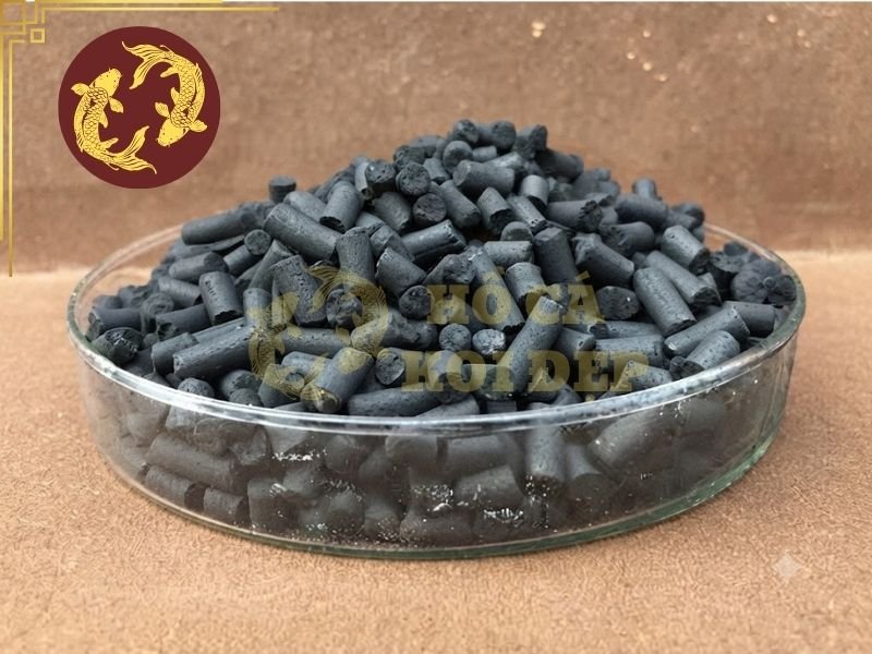 Cách Sử Dụng Than Hoạt Tính Cho Hồ Koi Hiệu Quả 4 Lượng than hoạt tính cho hồ koi cần sử dụng phụ thuộc vào thể tích nước, mức độ cần xử lý, loại than và hướng dẫn của nhà sản xuất.