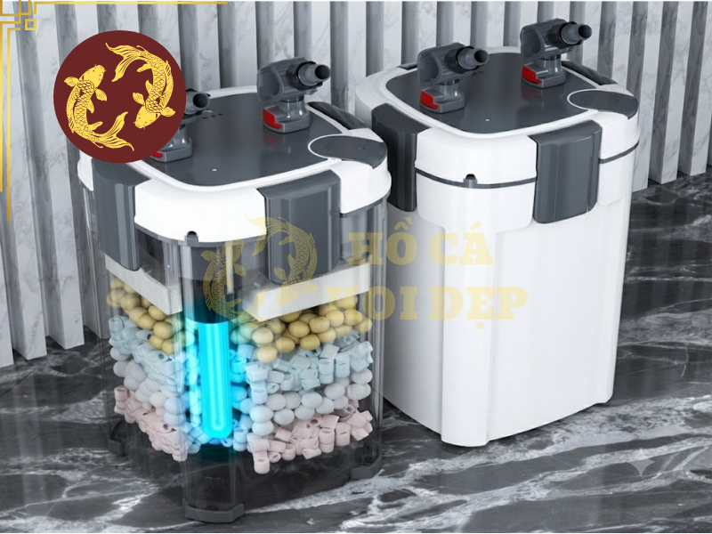 Tuổi Thọ Bóng Đèn UV Hồ Koi: Dấu Hiệu Bóng Yếu Và Cách Kiểm Tra 1 Tùy loại bóng, chất lượng sản phẩm và thông số của nhà sản xuất, nhiều dòng bóng UV-C có thời gian sử dụng hiệu quả khoảng 6.000–9.000 giờ